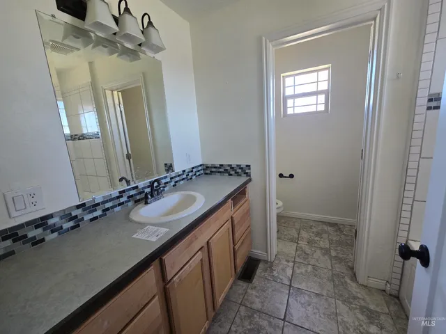 $359,900 | 181 Villa Drive, Heyburn, ID 83336