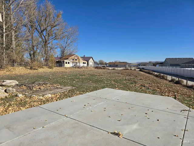 $359,900 | 181 Villa Drive, Heyburn, ID 83336