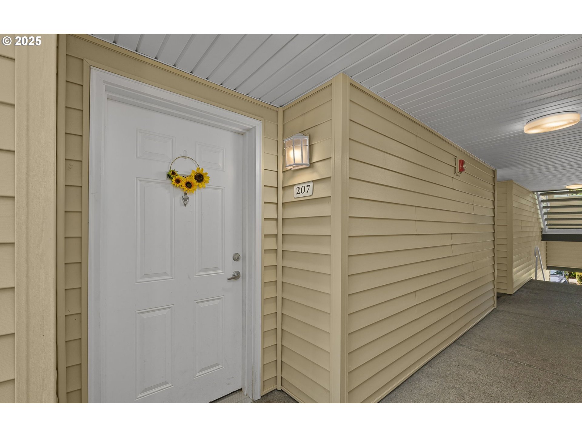 780 Northwest 185th Avenue, Unit 207 Beaverton, OR 97006 - Photo 2 of 29 a view of storage room