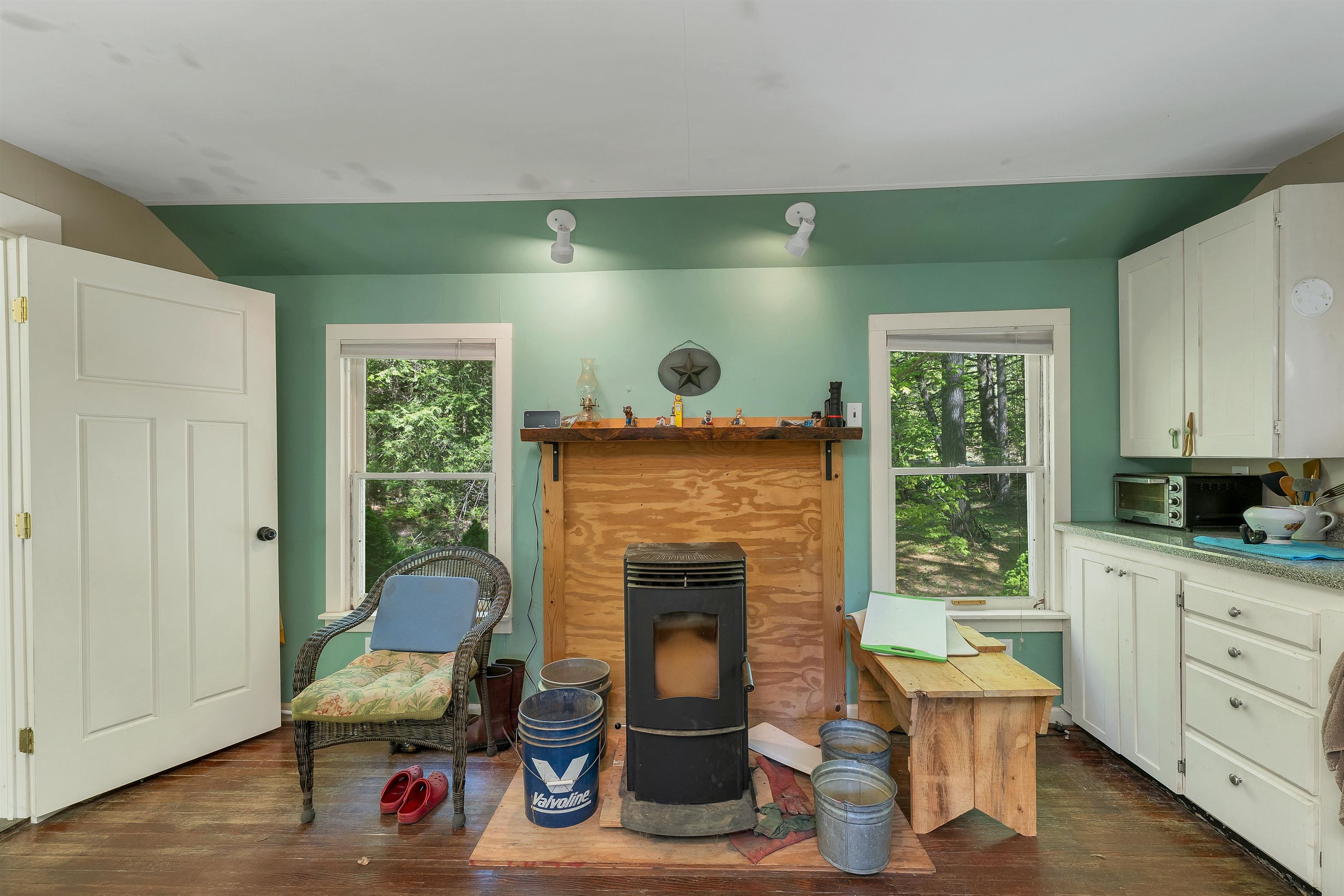 218 New Road Salisbury, NH 03268 - Photo 17 of 40