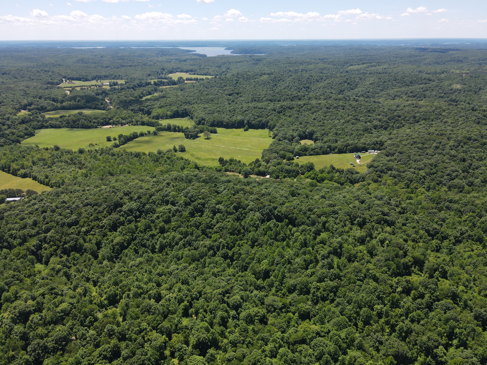 0 Sid Summers Road Stewart, TN 37175 - Photo 6 of 10 a view of a field with an ocean