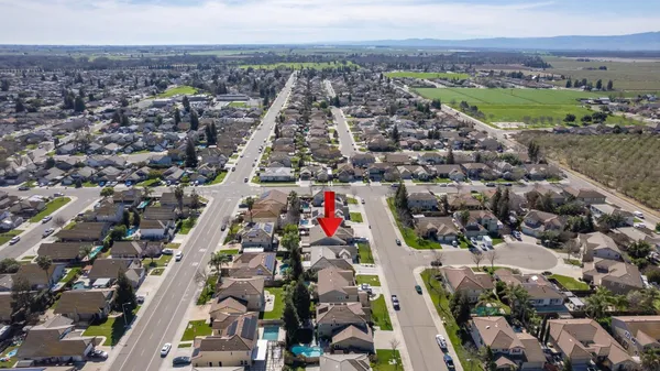 $820,000 | 336 Kristen Way, Ripon, CA 95366