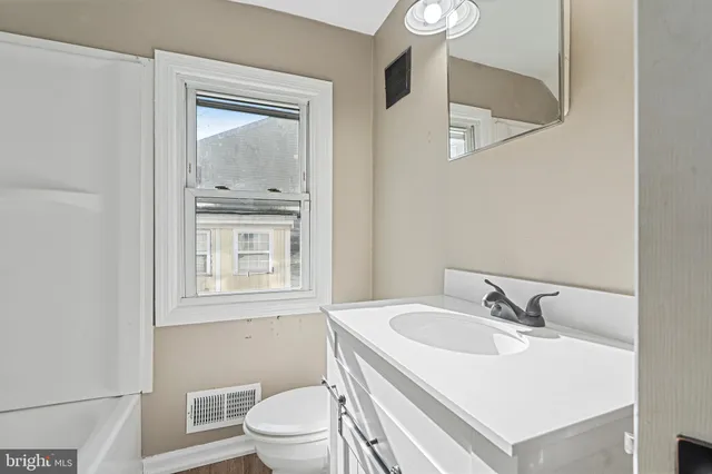 $175,000 | 14 Yorke Street, Salem, NJ 08079