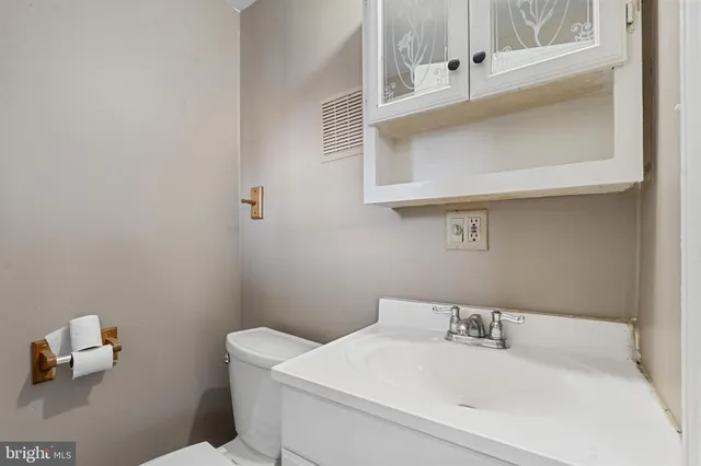 $175,000 | 14 Yorke Street, Salem, NJ 08079