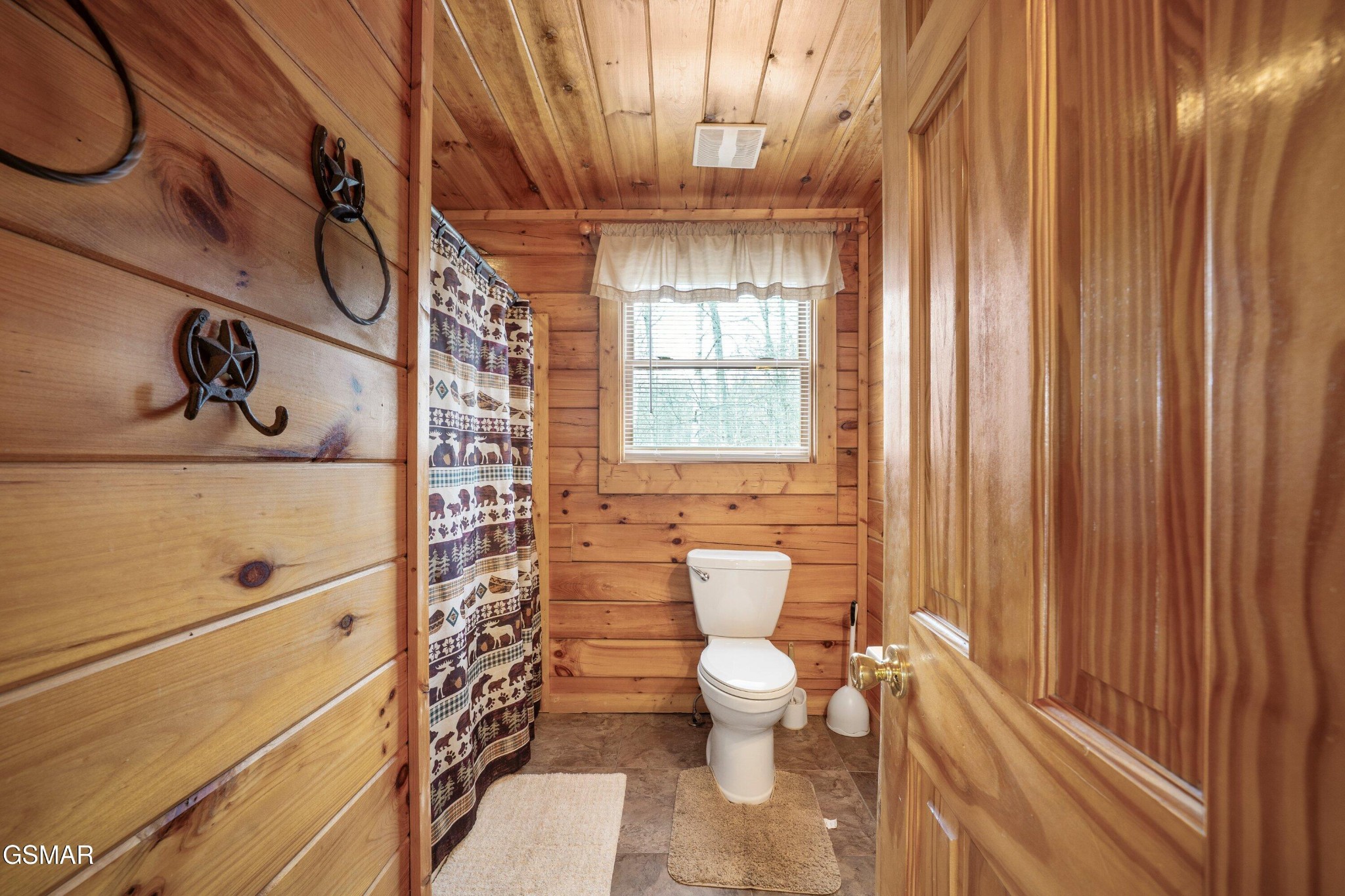 2220 Breezy Road Sevierville, TN 37876 - Photo 17 of 50 Gallery Image 17