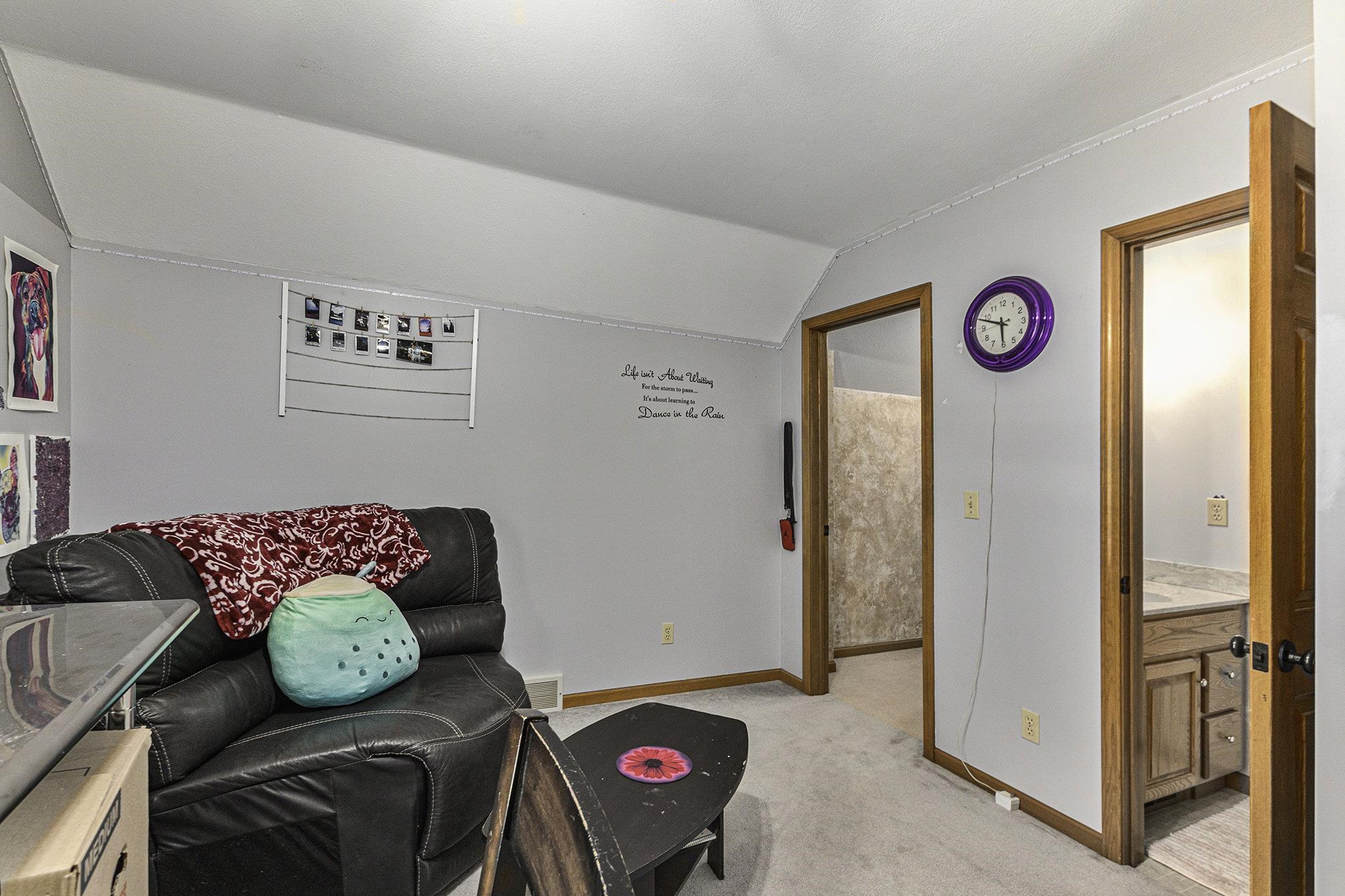 8782 West Blanchard Road Blanchard, MI 49310 - Photo 27 of 33 1907185-29.JPG