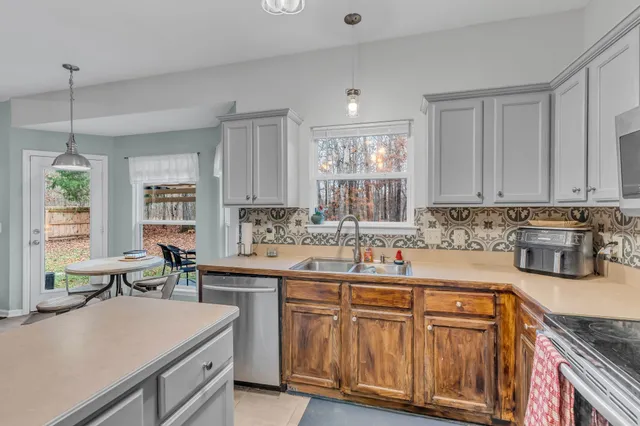 $399,900 | 226 Foster Drive, White House, TN 37188