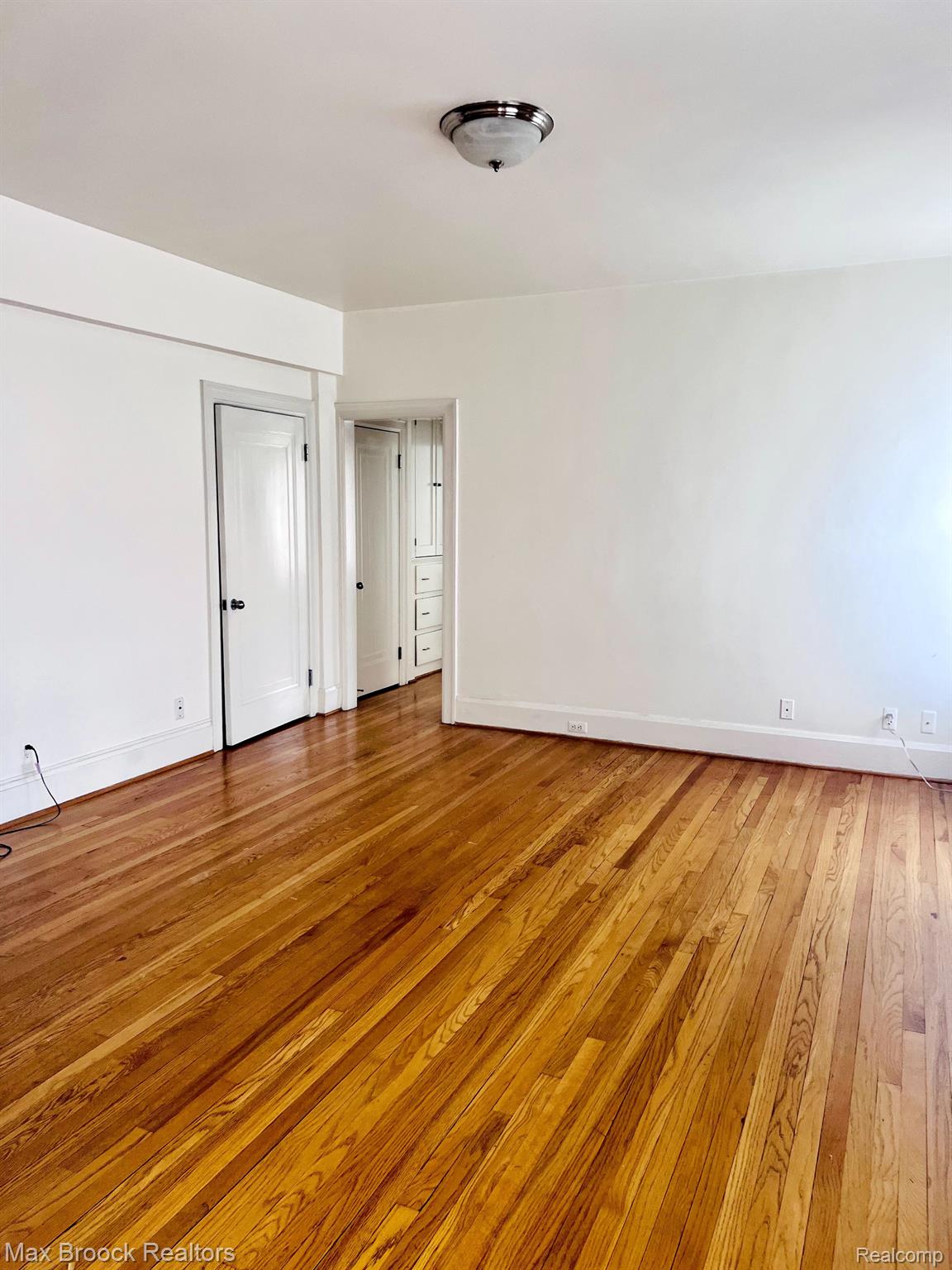327 Southfield Road, Unit 2CS Birmingham, MI 48009 - Photo 6 of 14 Gallery Image 6