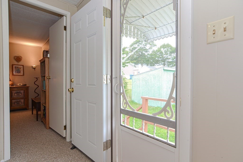 49 Holly Road Taunton, MA 02780 - Photo 34 of 41 Gallery Image 34