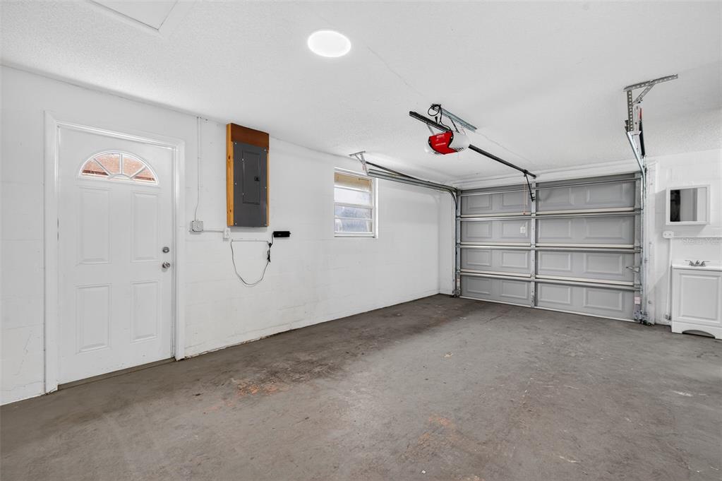 8626 Robilina Road Port Richey, FL 34668 - Photo 33 of 60