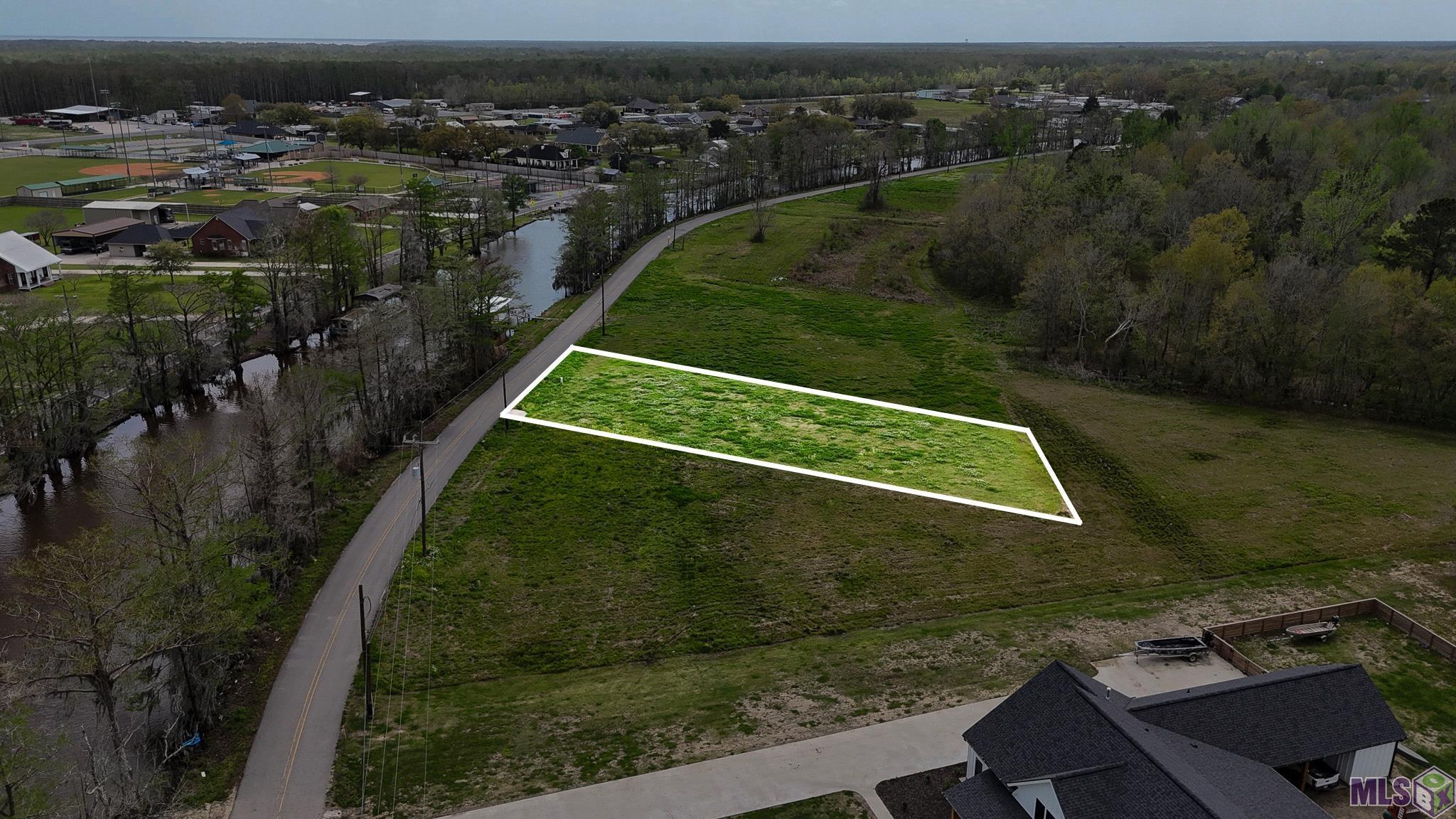 610 Bayou Drive West Pierre Part, LA 70339 - Photo 4 of 8