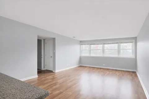 $2,200 | 3924 North California Avenue, Unit G, Chicago, IL 60618