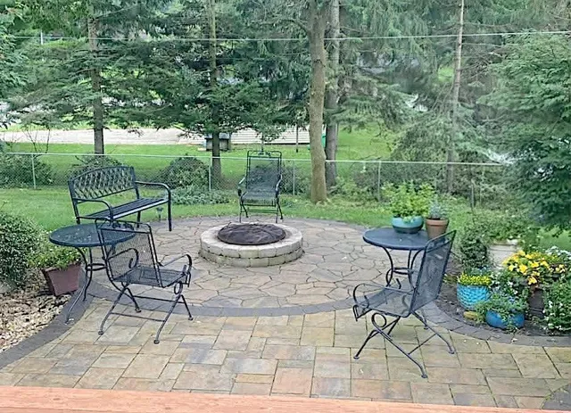 $315,000 | 2884 Knollwood Drive Southeast, Rochester, MN 55904