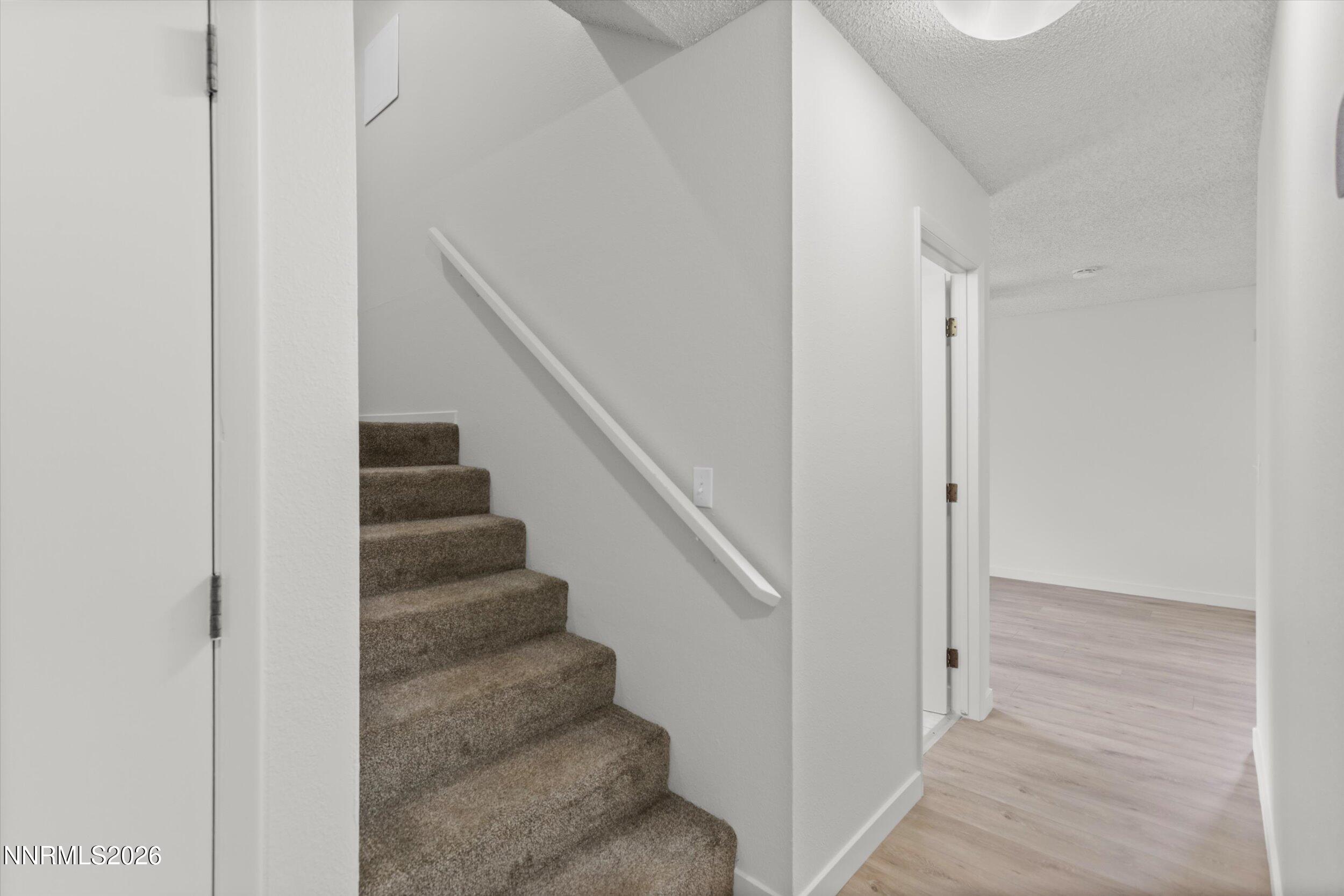 1855 Severn Drive Reno, NV 89503 - Photo 17 of 42 06-0Y7A1755