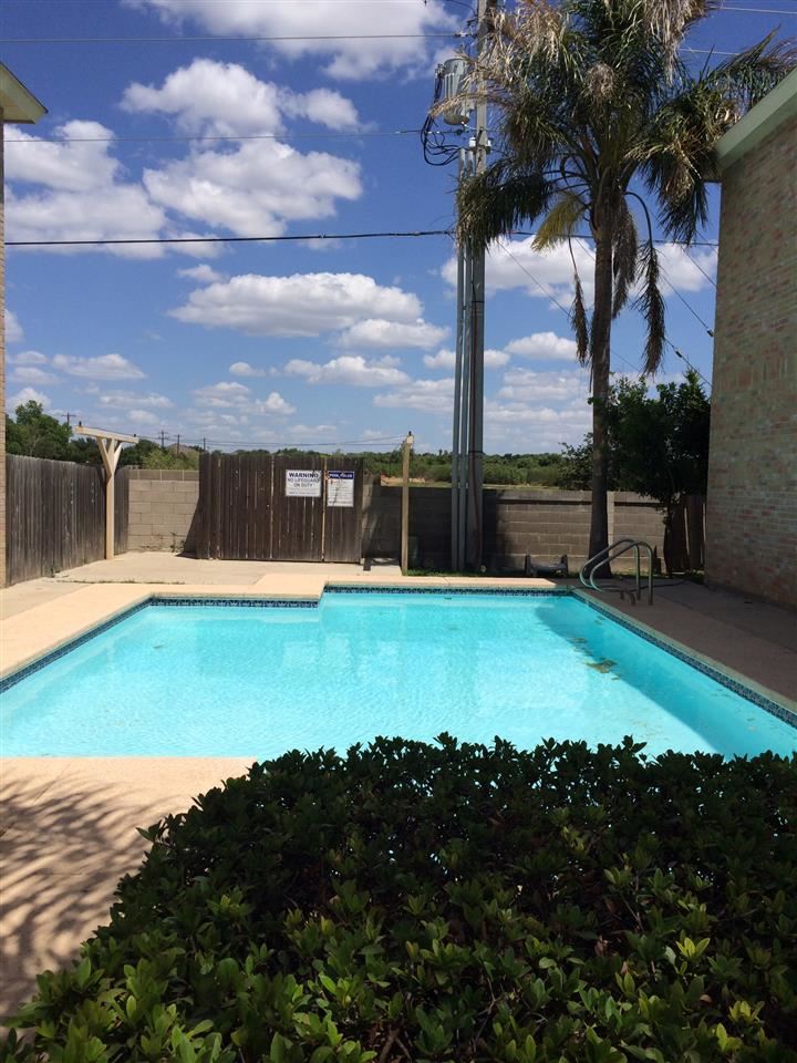 St, Unit 116 Laredo, TX 78045 - Photo 3 of 13 Gallery Image 3