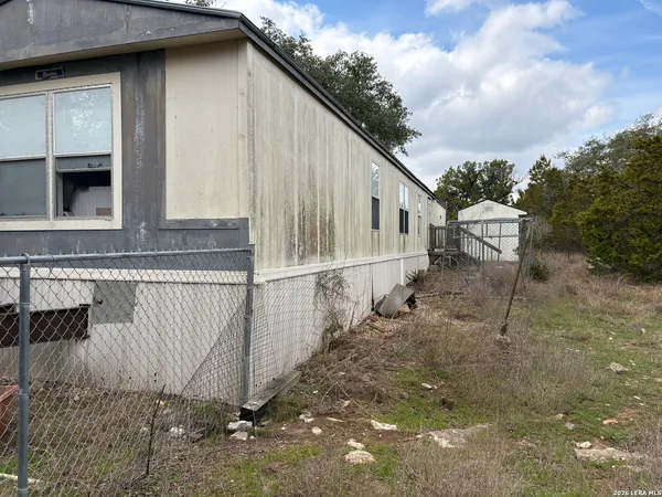 $98,000 | 324 Ranchers Circle, Spring Branch, TX 78070