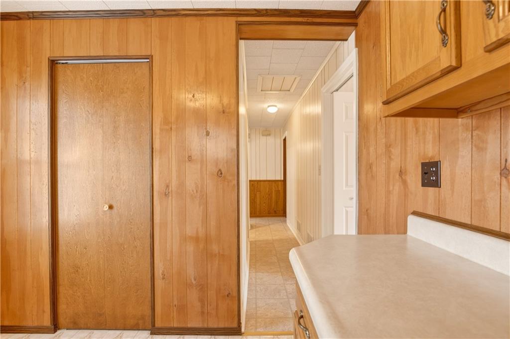 205 North Quarry Street Mount Pleasant, PA 15666 - Photo 29 of 36