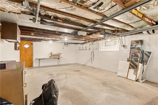 $180,000 | 205 North Quarry Street, Mount Pleasant, PA 15666