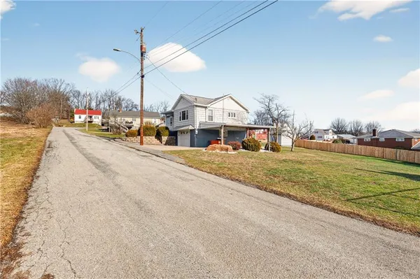 $180,000 | 205 North Quarry Street, Mount Pleasant, PA 15666