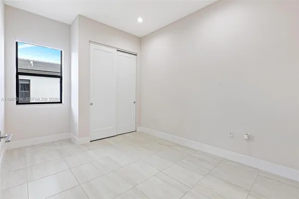 $6,000 | 8225 Northwest 43rd Street, Doral, FL 33166