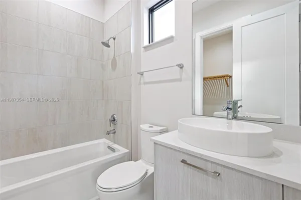 $6,000 | 8225 Northwest 43rd Street, Doral, FL 33166