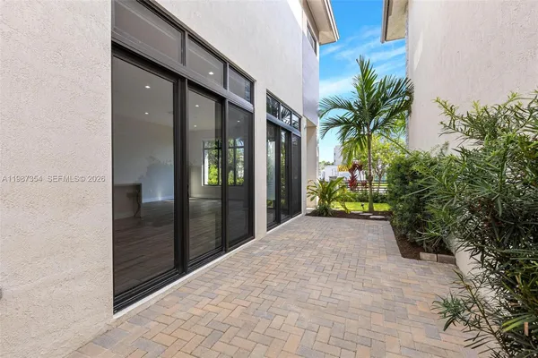 $6,000 | 8225 Northwest 43rd Street, Doral, FL 33166