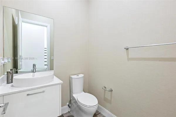 $6,000 | 8225 Northwest 43rd Street, Doral, FL 33166