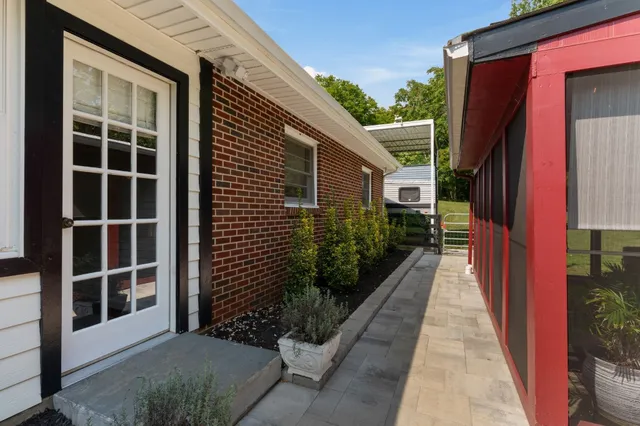 $849,900 | 467 Dry Creek Road, Goodlettsville, TN 37072