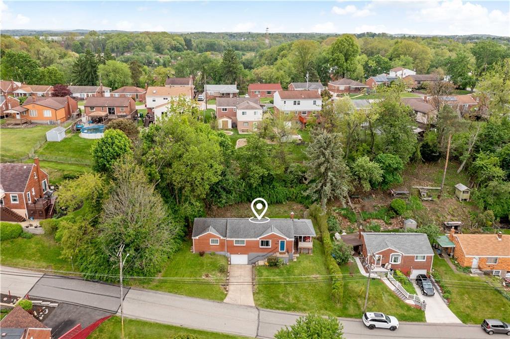 3905 Middleboro Road Pittsburgh, PA 15234 - Photo 29 of 32 an aerial view of a house with a yard