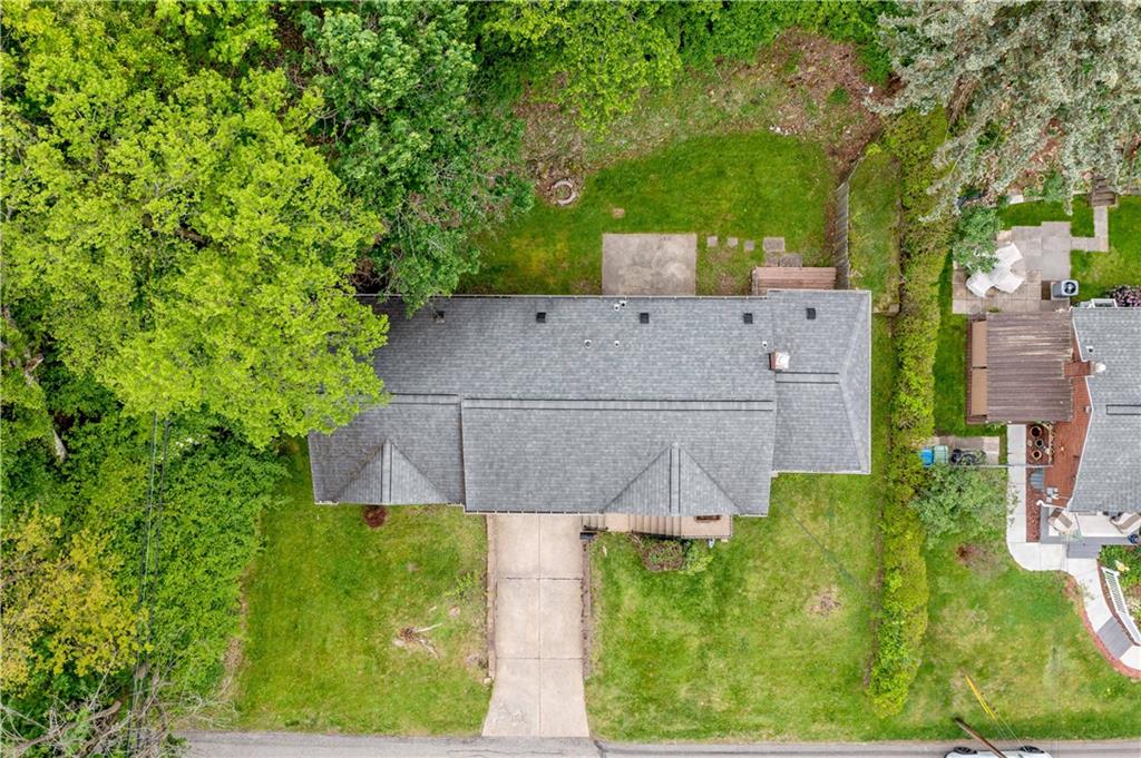 3905 Middleboro Road Pittsburgh, PA 15234 - Photo 31 of 32 an aerial view of a house