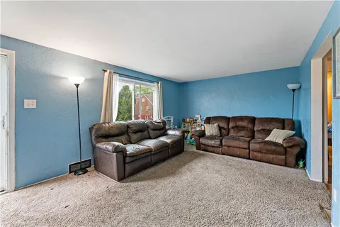 $215,000 | 3905 Middleboro Road, Pittsburgh, PA 15234