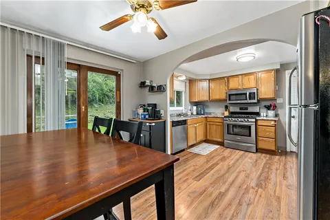 $215,000 | 3905 Middleboro Road, Pittsburgh, PA 15234