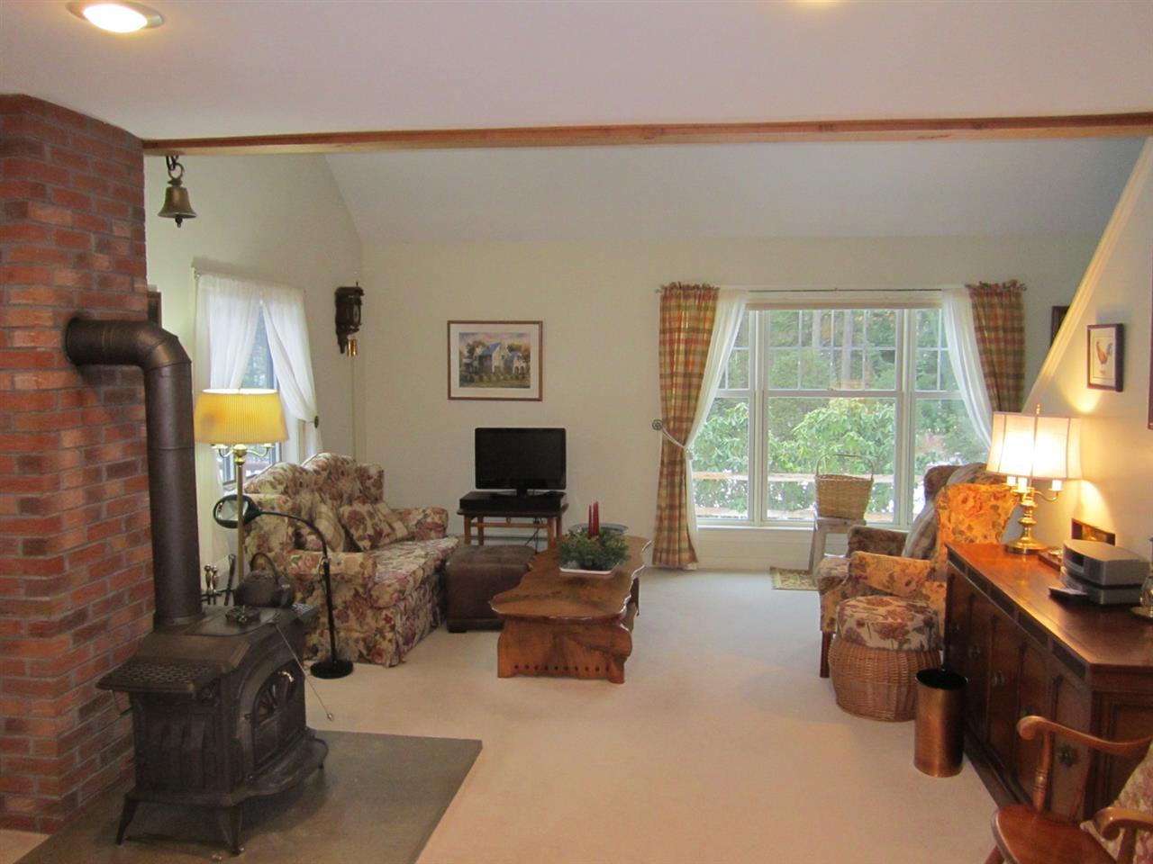 114 Chalk Pond Road Newbury, NH 03255 - Photo 7 of 21 Gallery Image 7