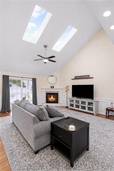 5012 Dana Drive Clairton, PA 15025 - Photo 4 of 30
