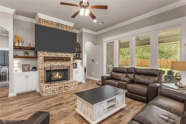 $360,000 | 605 Stockbridge Lane, Shreveport, LA 71107