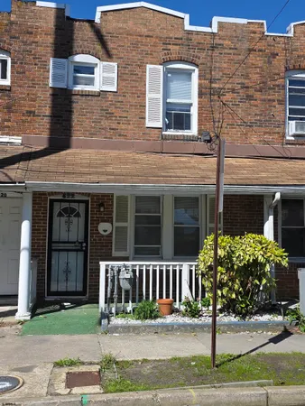 $1,900 | 822 North Arkansas Avenue, Atlantic City, NJ 08401