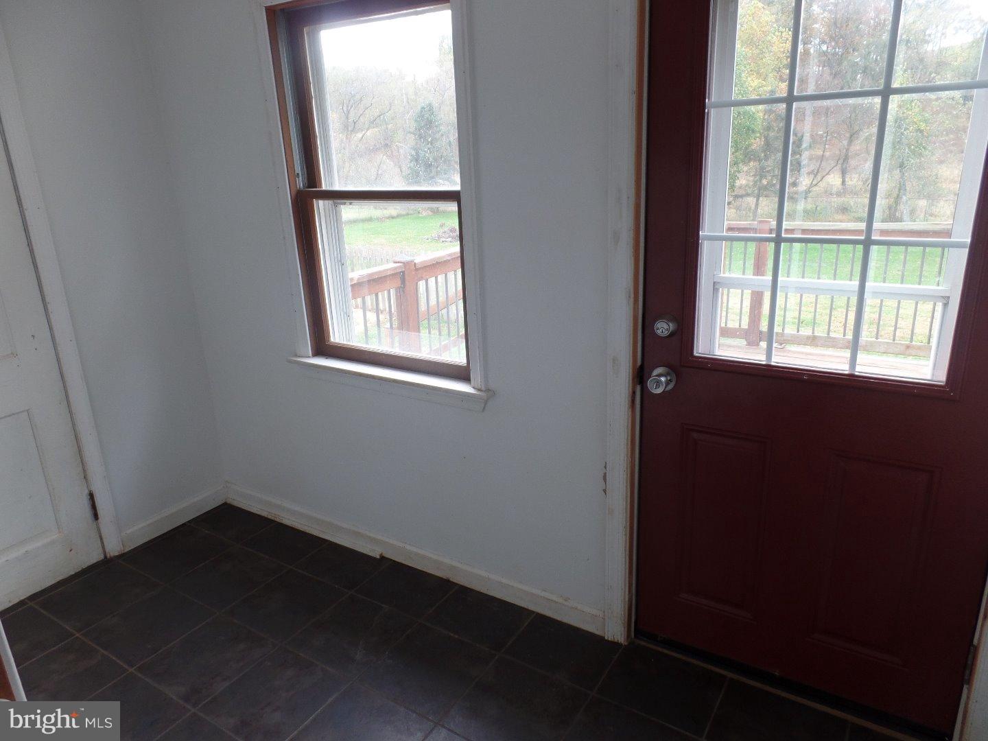 401 Lees Bridge Road Nottingham, PA 19362 - Photo 14 of 20 Mud Room