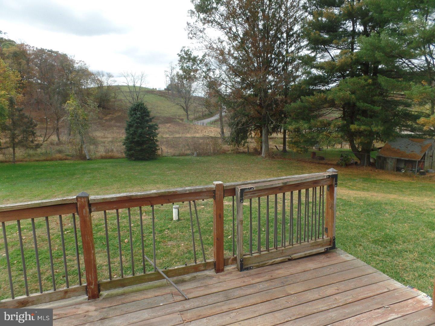 401 Lees Bridge Road Nottingham, PA 19362 - Photo 18 of 20 View in Back