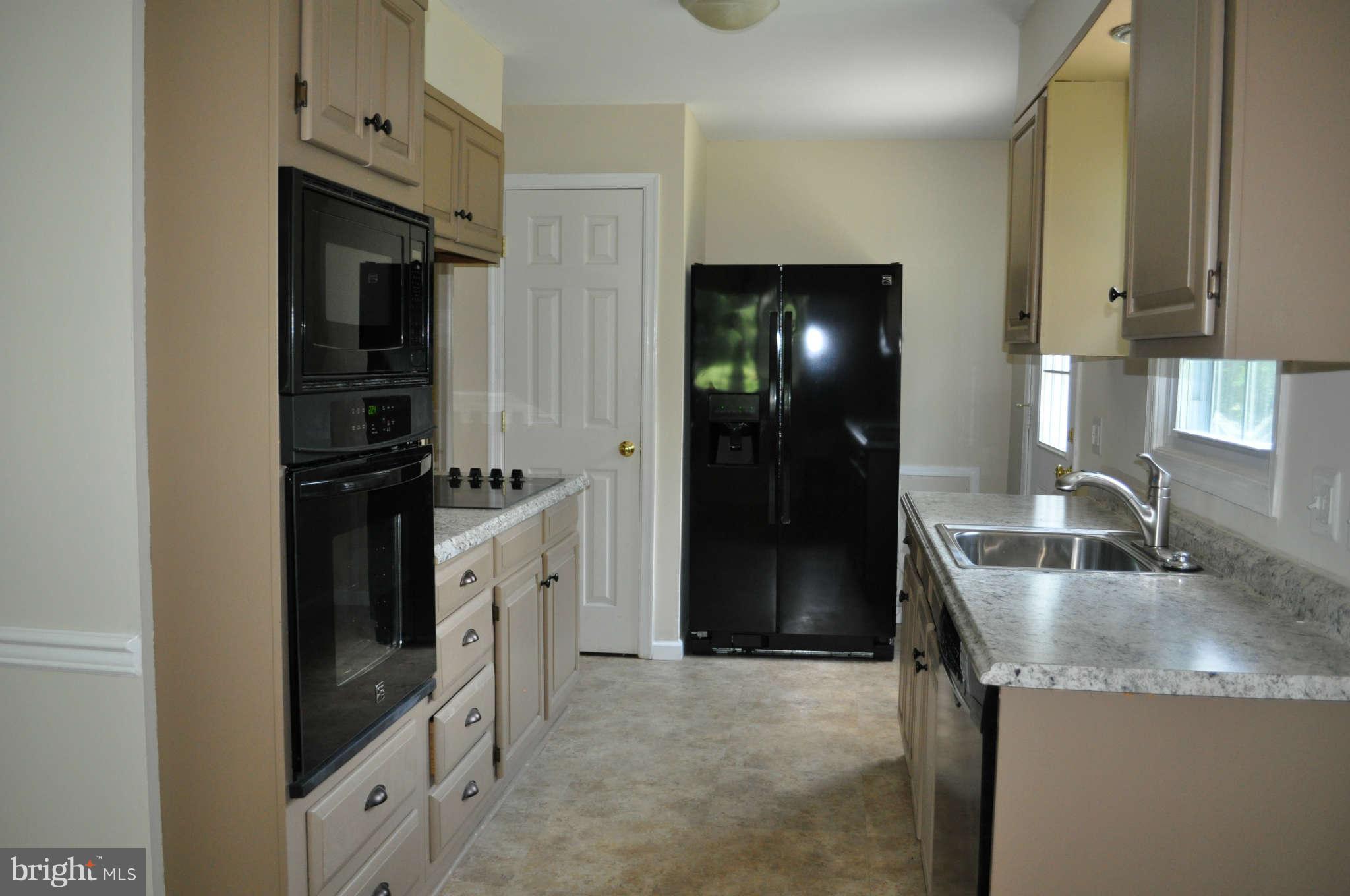 18179 Sands Road Purcellville, VA 20132 - Photo 8 of 30 Interior General