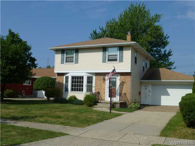 Exterior Front Brick and Vinyl siding