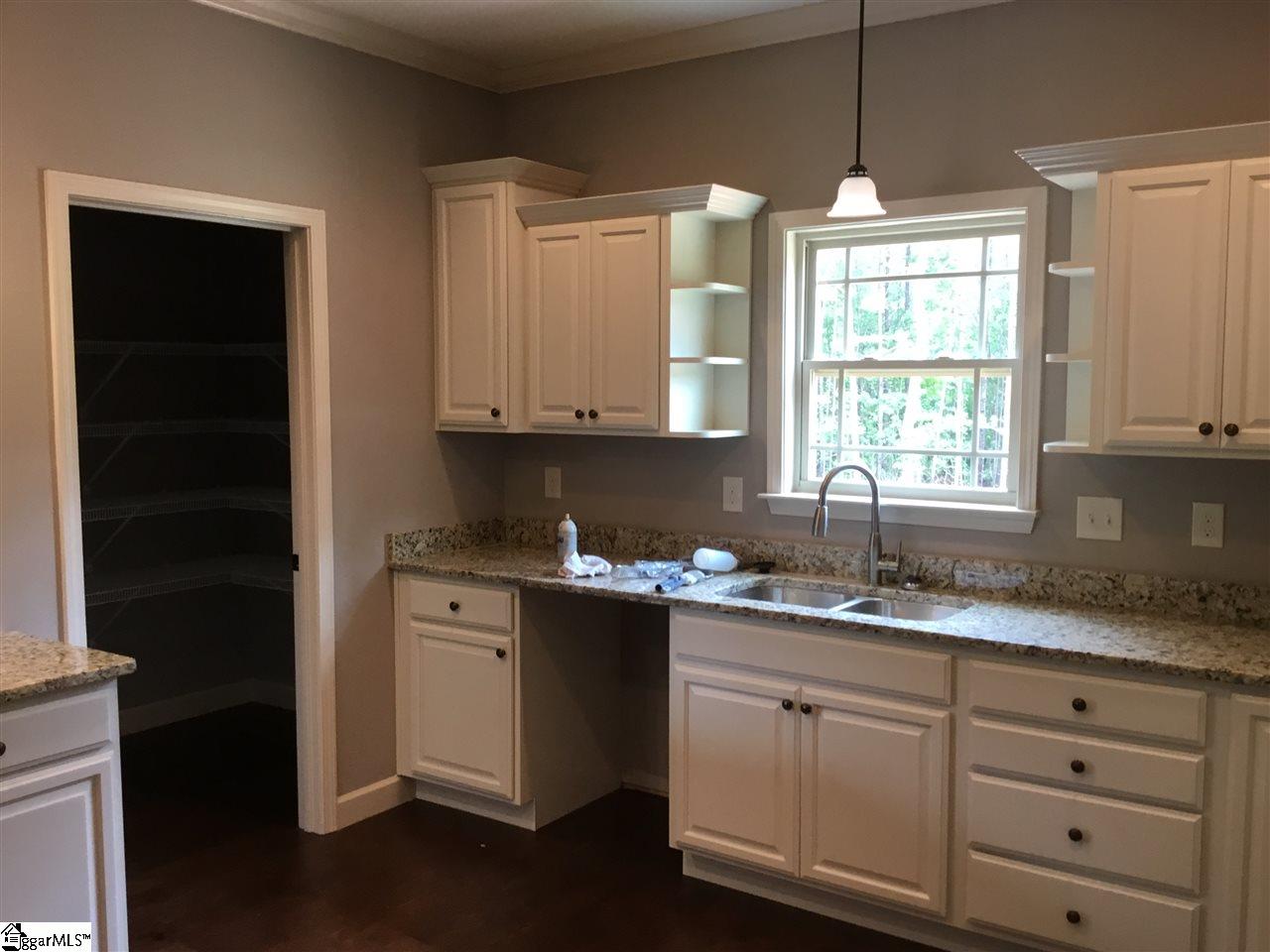 720 Cornwallis Road, Unit 804 Spartanburg, SC 29306 - Photo 5 of 34 Gallery Image 5