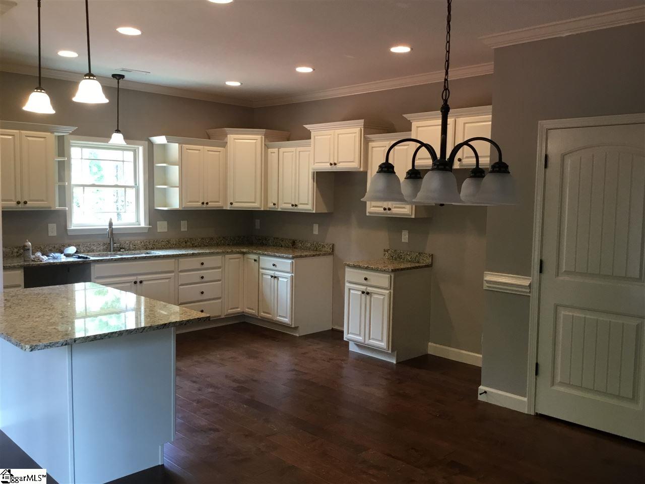 720 Cornwallis Road, Unit 804 Spartanburg, SC 29306 - Photo 6 of 34 Gallery Image 6