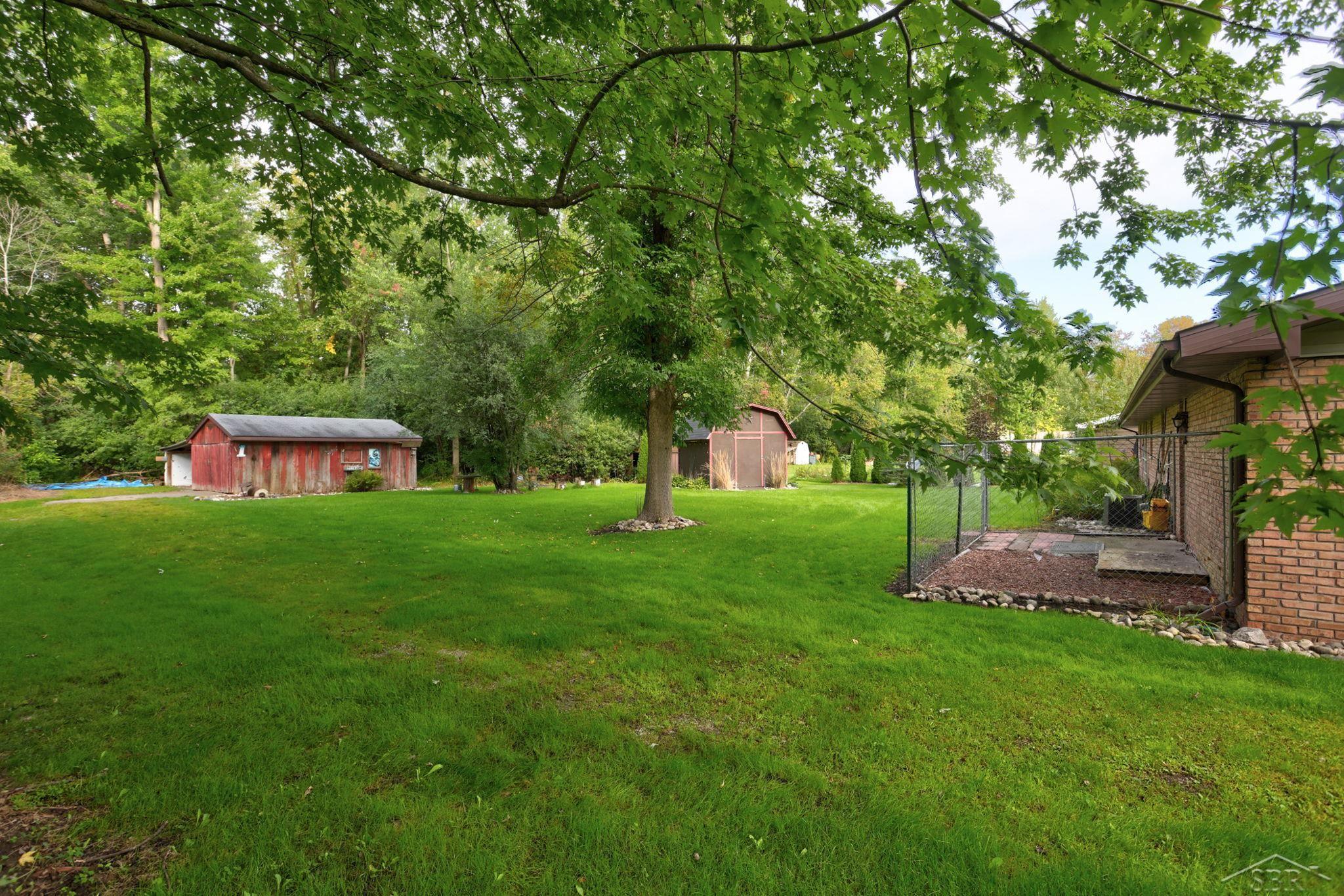 7830 Moorish Road Bridgeport, MI 48722 - Photo 33 of 45 50122666-32.JPG