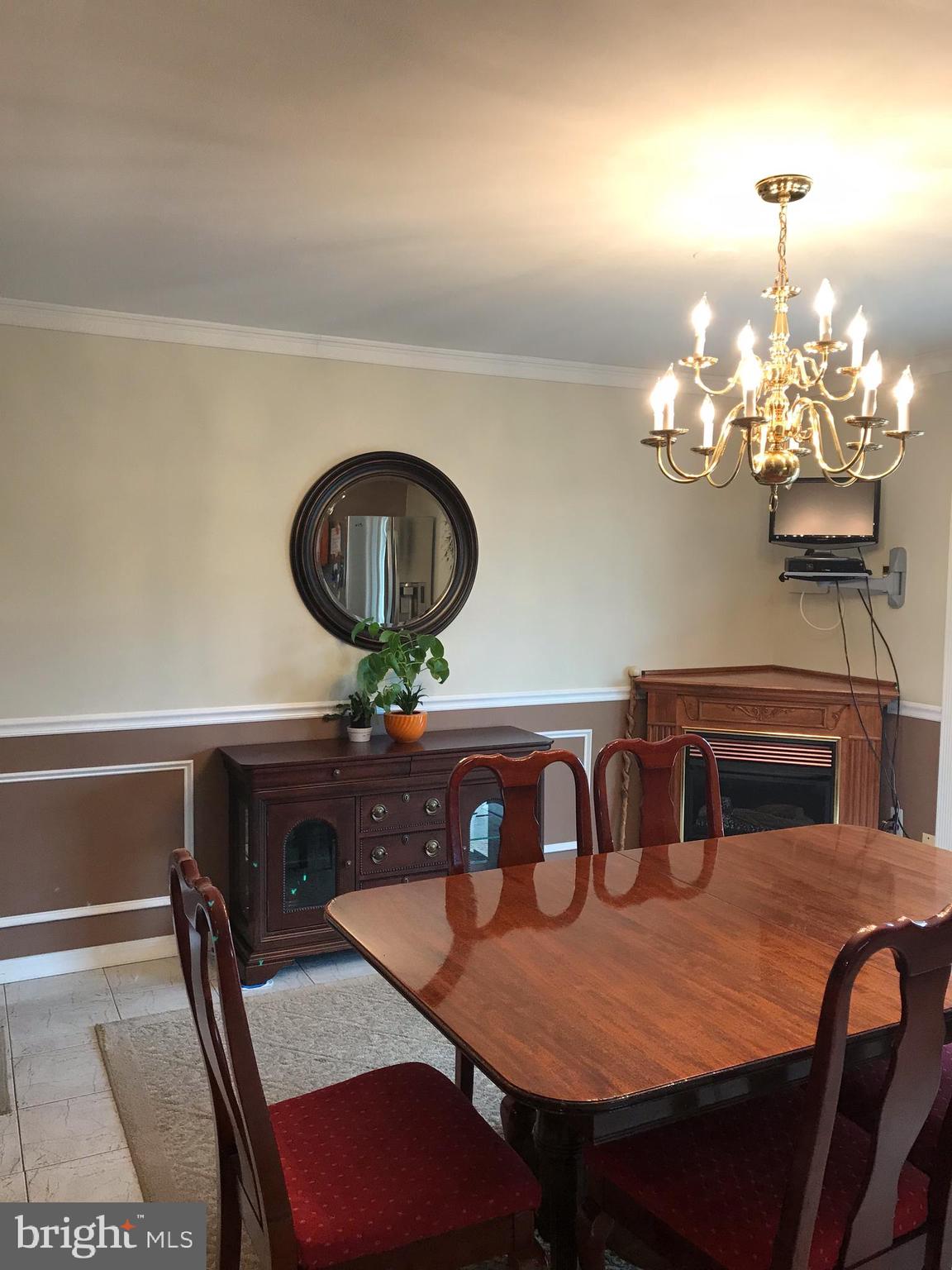1000 Tomlinson Road Philadelphia, PA 19116 - Photo 12 of 30 Eat in kitchen with fire place