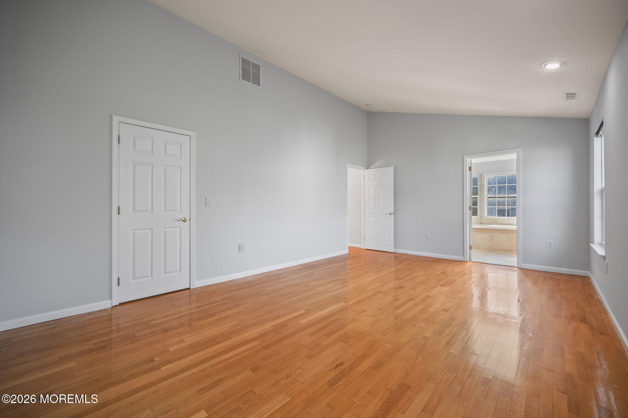 171 Nathan Drive Morganville, NJ 07751 - Photo 28 of 59 31-web-or-mls-LPM_8617