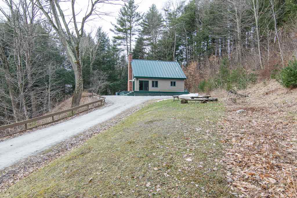 2246 Governor Chittenden Road Williston, VT 05495 - Photo 29 of 40