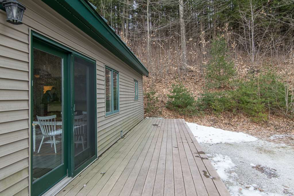2246 Governor Chittenden Road Williston, VT 05495 - Photo 37 of 40