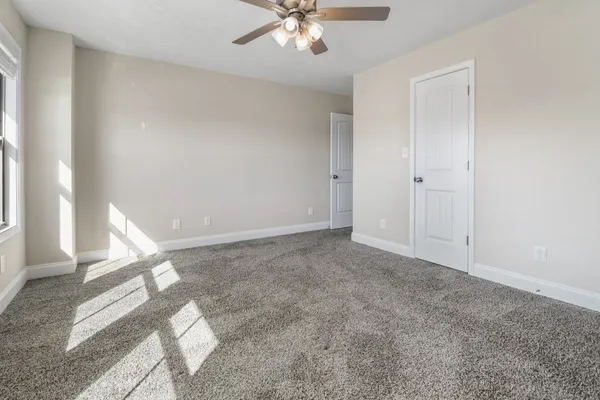 $1,375 | 1000 Henry Pl Boulevard, Unit 907, Clarksville, TN 37042