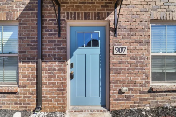 $1,375 | 1000 Henry Pl Boulevard, Unit 907, Clarksville, TN 37042