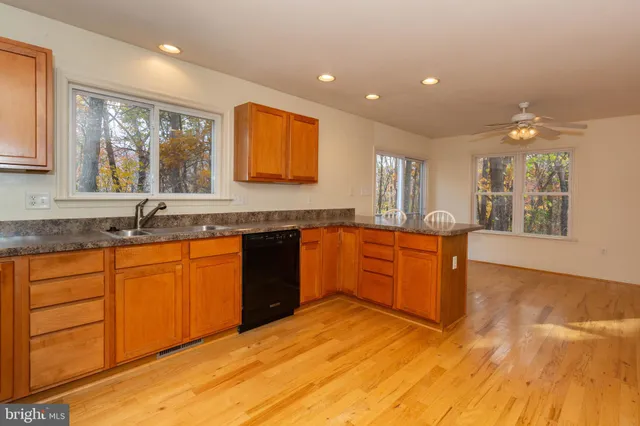 $2,795 | 3311 Mission Road, Harpers Ferry, WV 25425